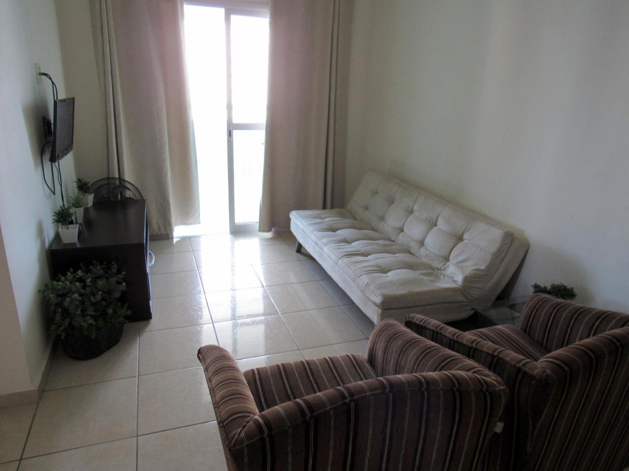 Apartamento No Canto Do Forte, Wi-Fi, Estacionamento Gratuito E Churrasqueira Прая-Гранді Екстер'єр фото